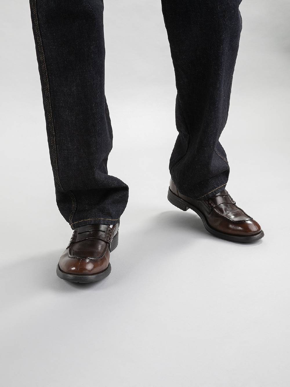 Officine Creative CHRONICLE 056 Mocassini Penny in Pelle Marrone Vendite stagionali