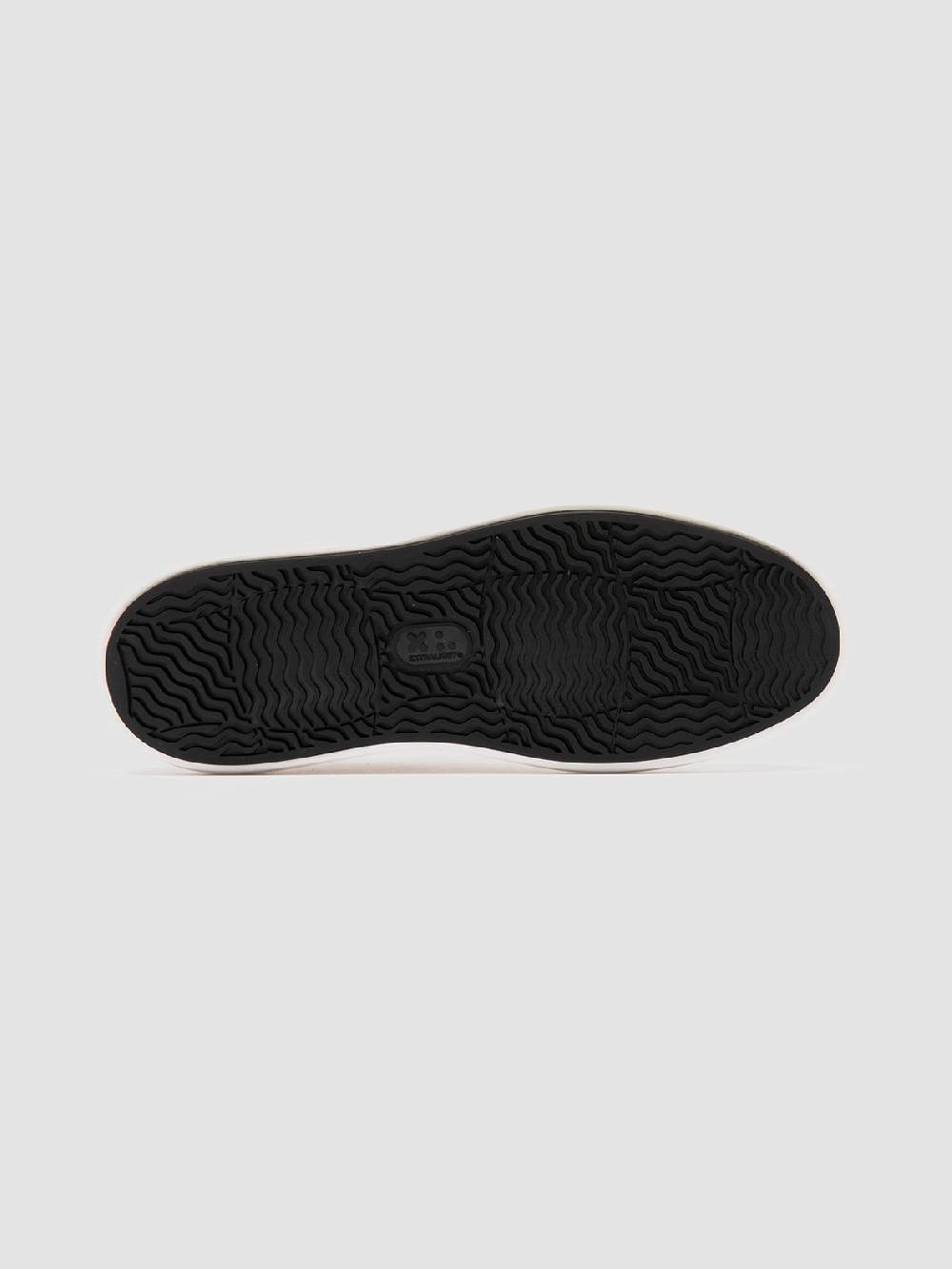 Officine Creative SLOUCH 001 Sneaker Basse in Pelle Bianca Offerta natalizia