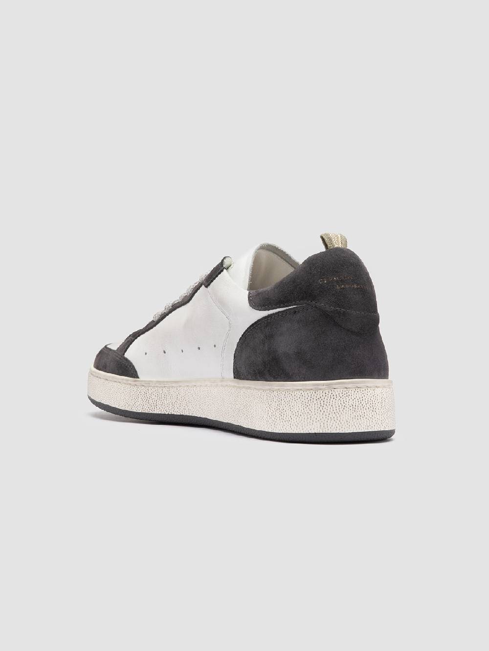 Officine Creative THE ANSWER 001 Sneaker Basse in Camoscio e Pelle Bianca Offerta temporanea