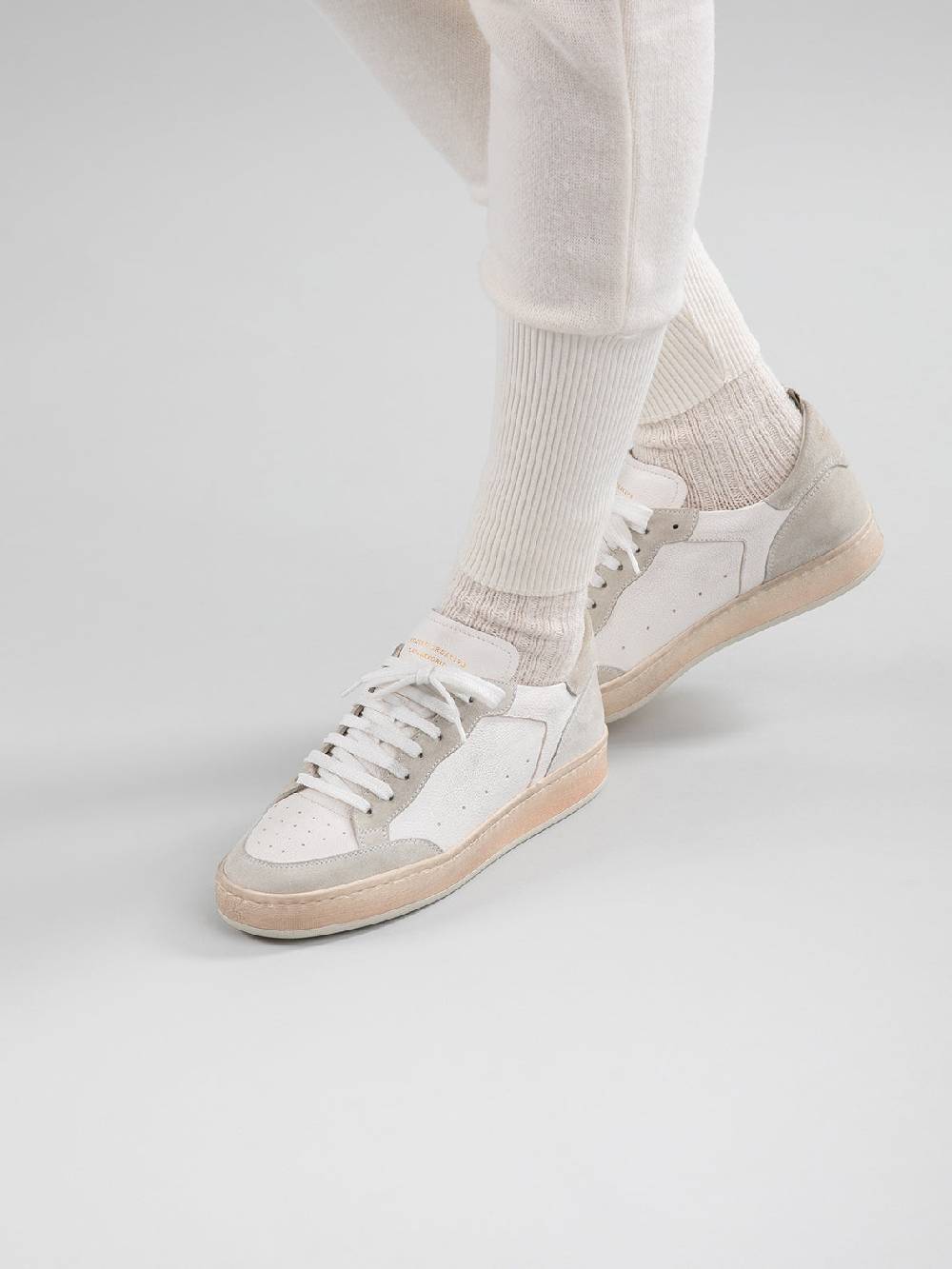 Officine Creative MAGIC 101 Sneakers in Pelle e Camoscio Bianco Flash Sale