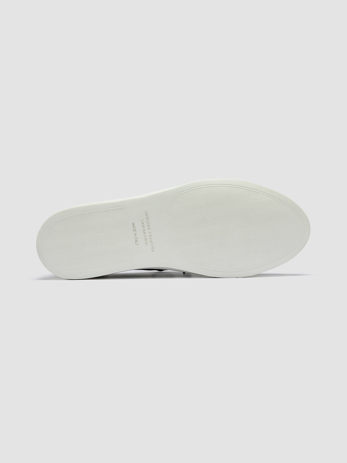 Officine Creative LEGGERA 001 Sneakers Basse in Pelle Scamosciata Verde Only for today
