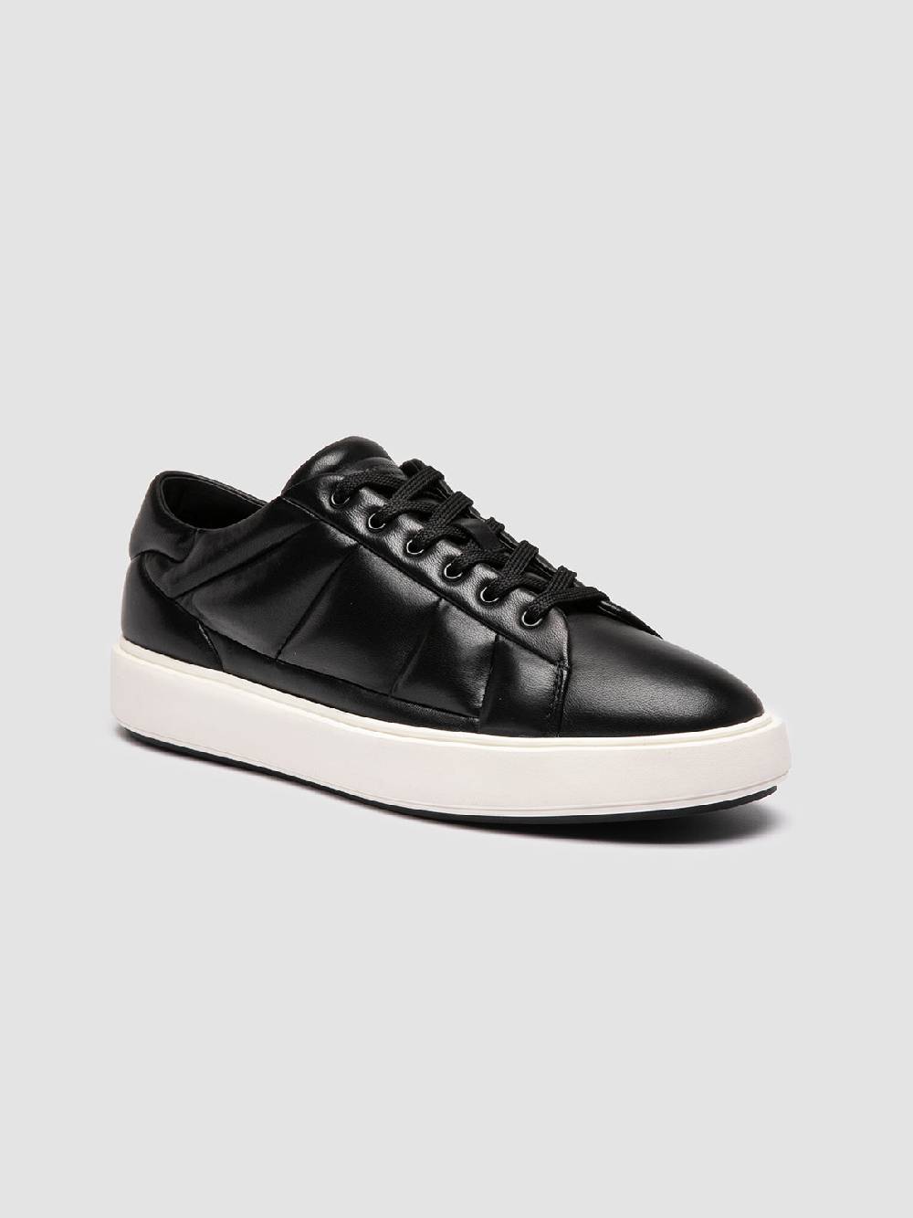 Officine Creative LEISURE 001 Sneaker Basse in Pelle Nera Sostegno trimestrale