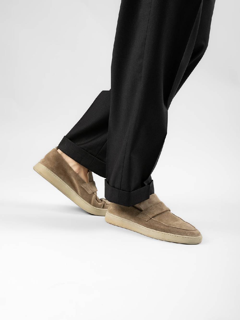Officine Creative HERBIE 001 Mocassini Penny Loafer in Pelle Scamosciata Nera Promozione Limitata