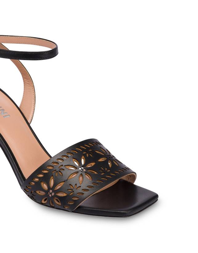 Pollini Sandali In Vitello Con Intagli Desert Rose Nero In Vendita