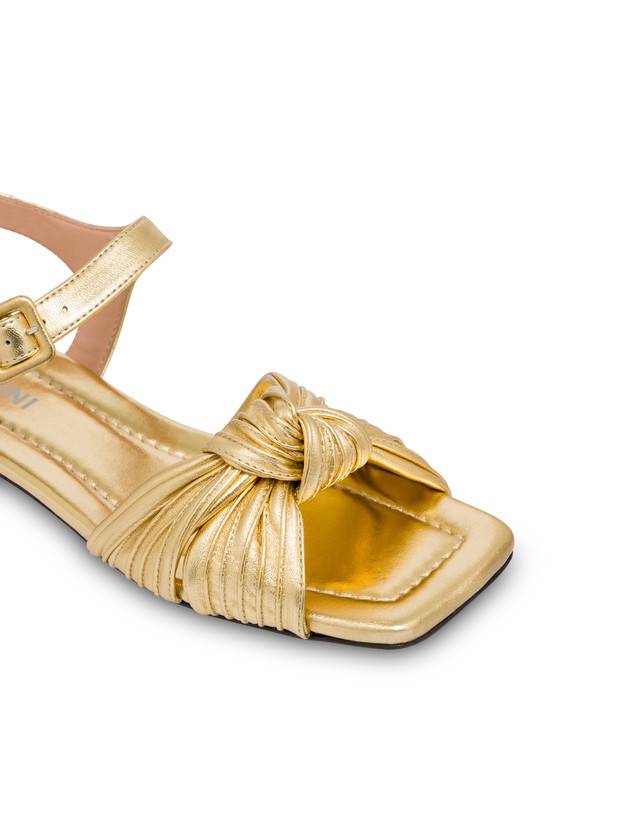 Pollini Sandali Flat In Nappa Laminata Sailor Knot Oro Promozione