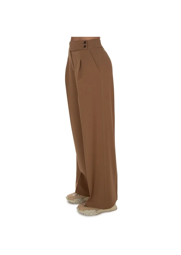 KARTIKA | PANTALONI GAMBA LARGA MARRONE Qualità Garantita