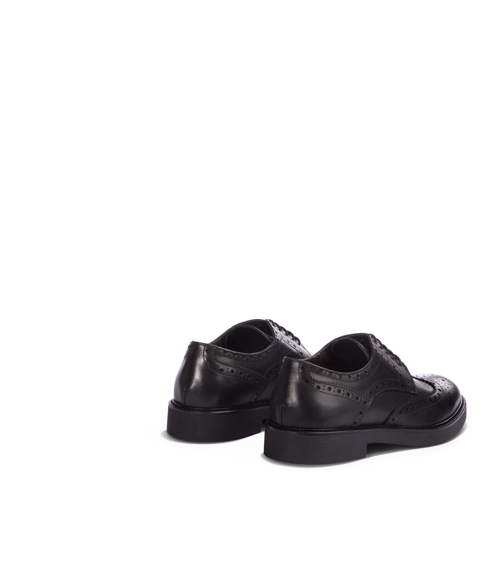 Loriblu Derby in pelle brogue nero Presa