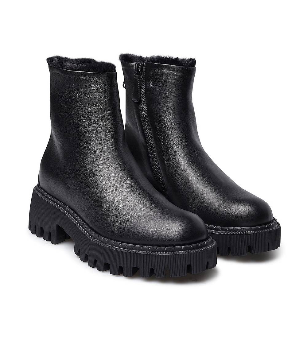 Loriblu Stivaletto in vitello nero con fodera montone Fino Al -60%