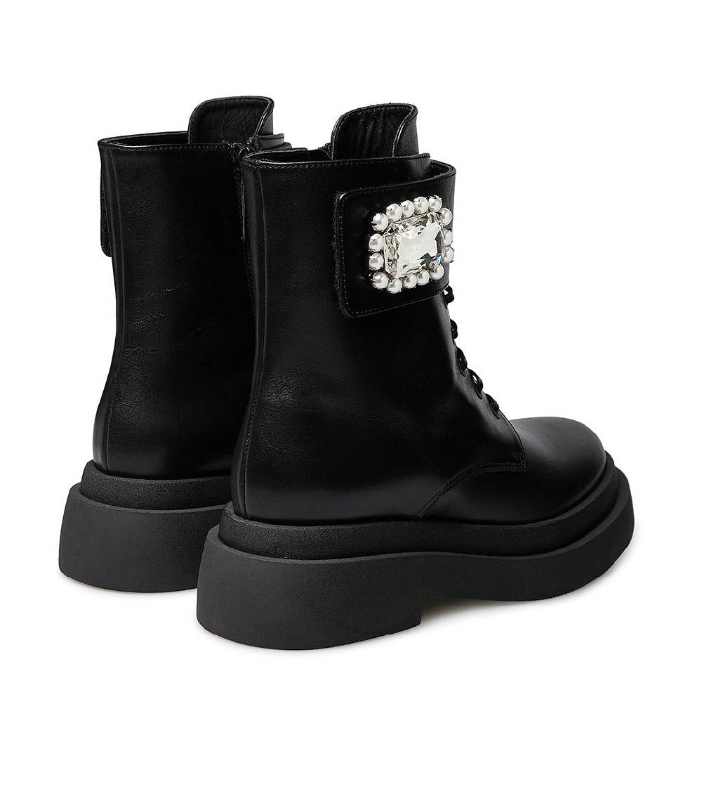 Loriblu Stivaletto in vitallo nero con fibbia-gioiello Promozione temporanea