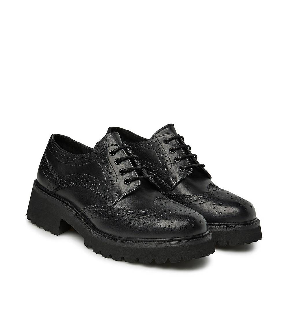 Loriblu Derby brogue in vitello nero Fino al 65% di sconto