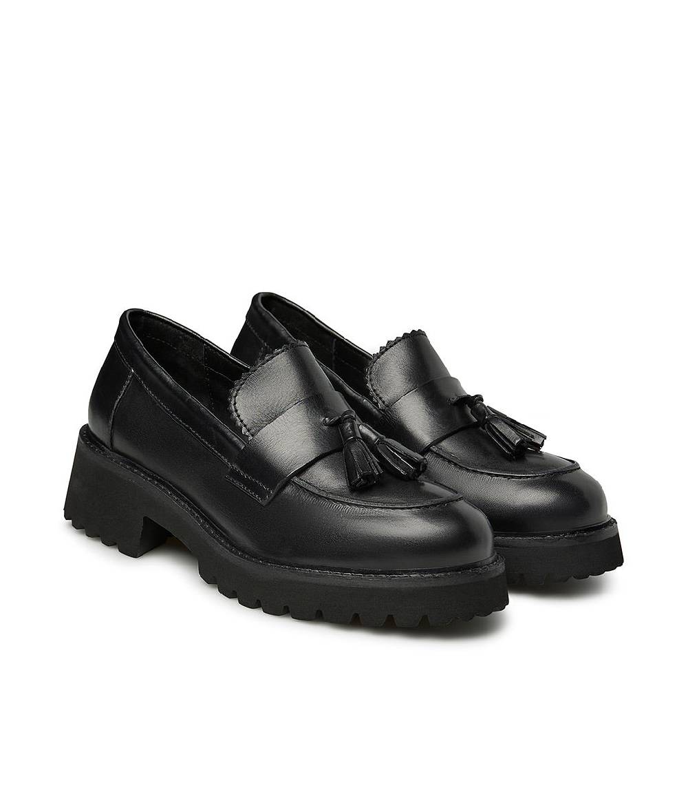 Loriblu Mocassini in nappa nera con nappine Only for today