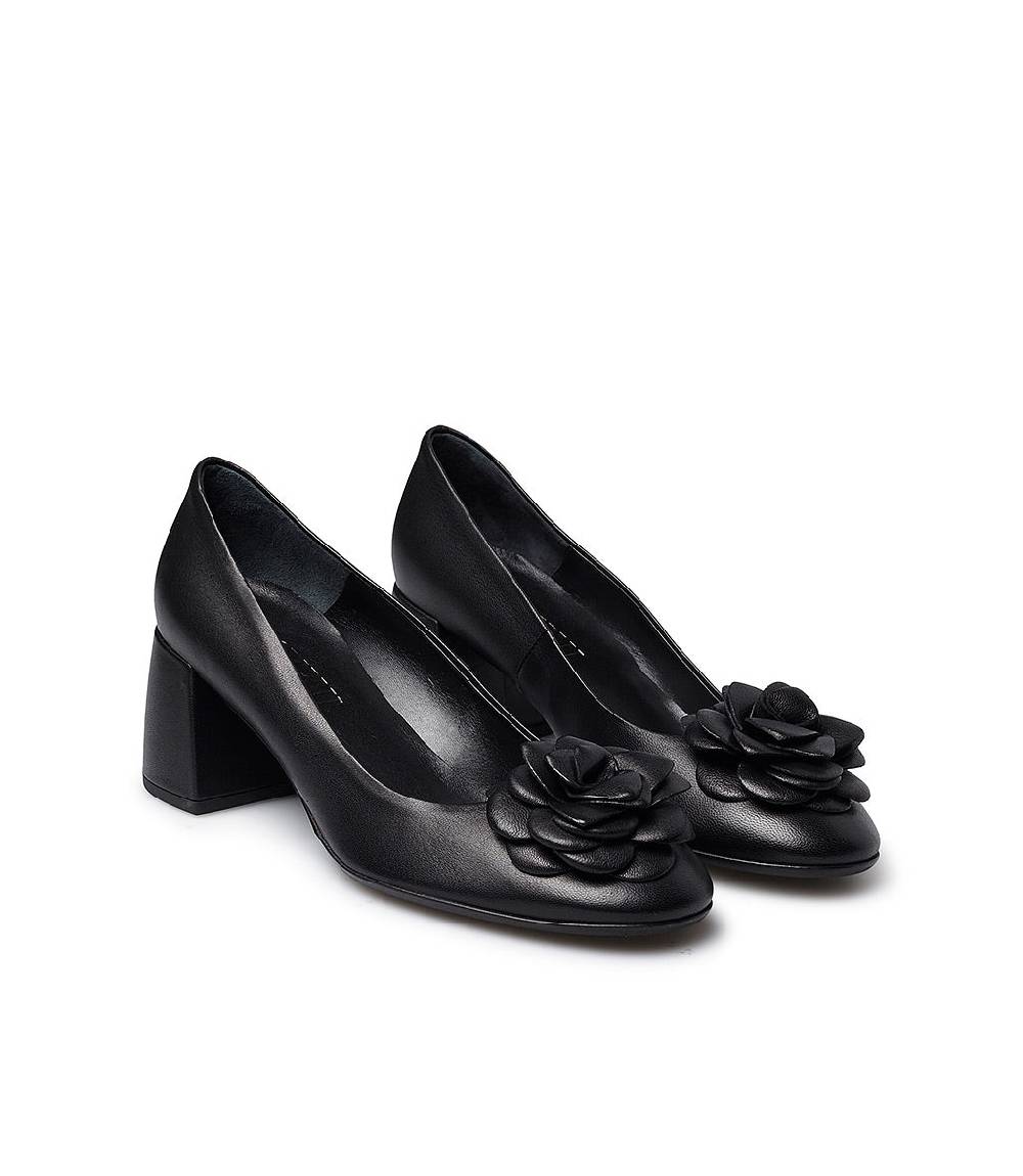 Loriblu Décolleté in nappa nera con fiore Sostegno trimestrale