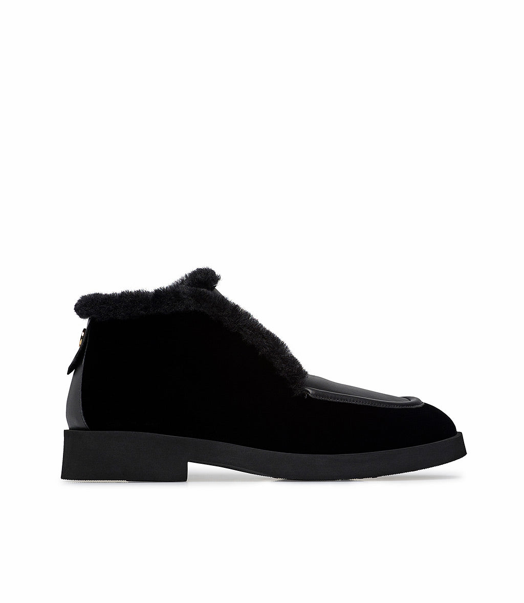 Loriblu Mocassini in camoscio e nappa nera con fodera shearling Convenienza