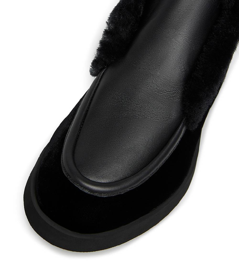 Loriblu Mocassini in camoscio e nappa nera con fodera shearling Convenienza