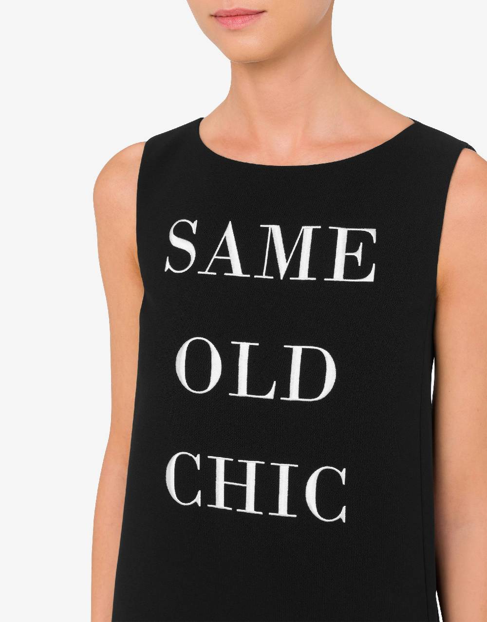 Love Moschino Abito con ricamo Same Old Chic Consegna Veloce