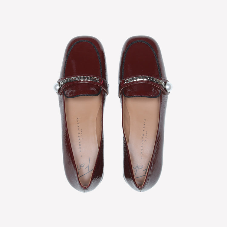 Roberto Festa MOCASSINO IN VERNICE BORDEAUX CON ACCESSORIO CATENA ARGENTO DODI Sconto