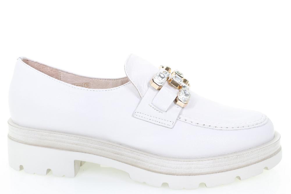 Soffice Sogno Mocassino in pelle con accessorio Acquista Ora