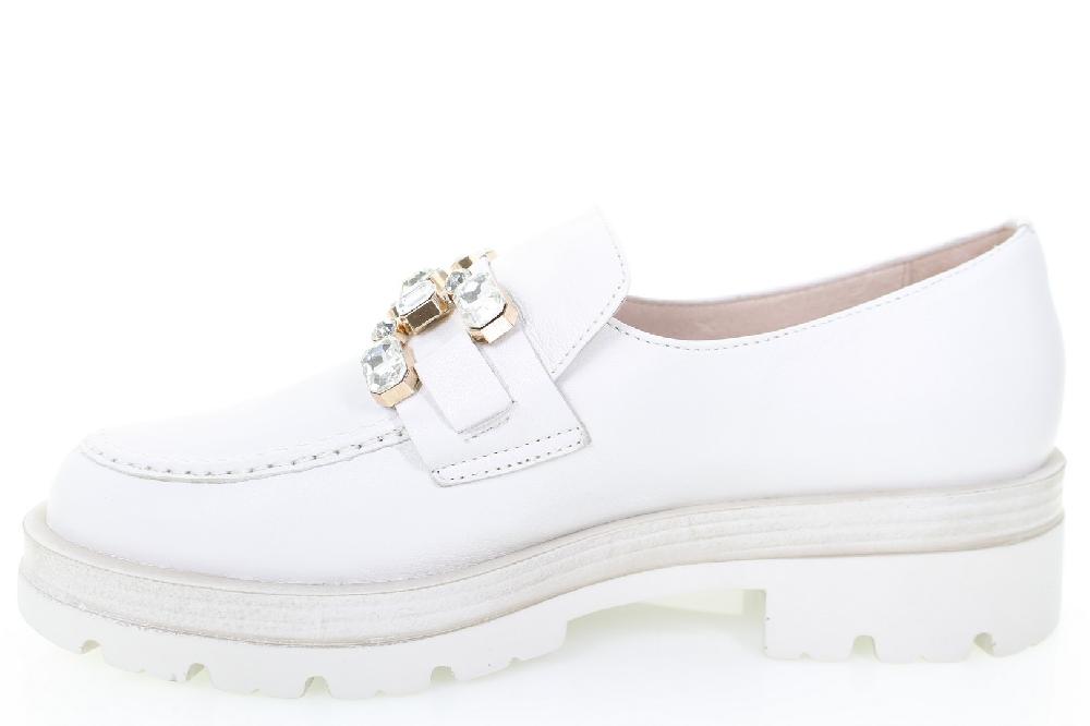Soffice Sogno Mocassino in pelle con accessorio Acquista Ora