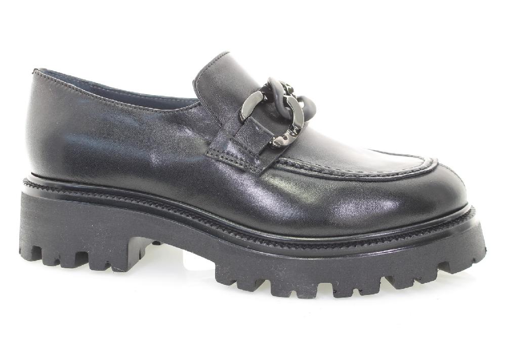 Soffice Sogno Mocassino in pelle con catena Pezzi Unici