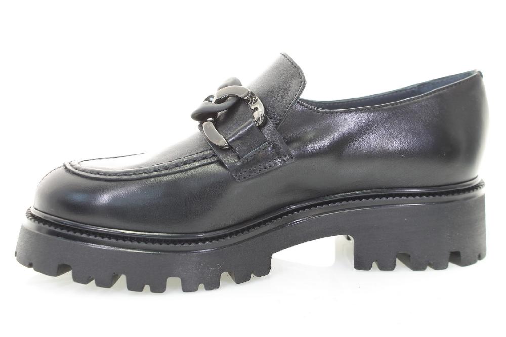 Soffice Sogno Mocassino in pelle con catena Pezzi Unici