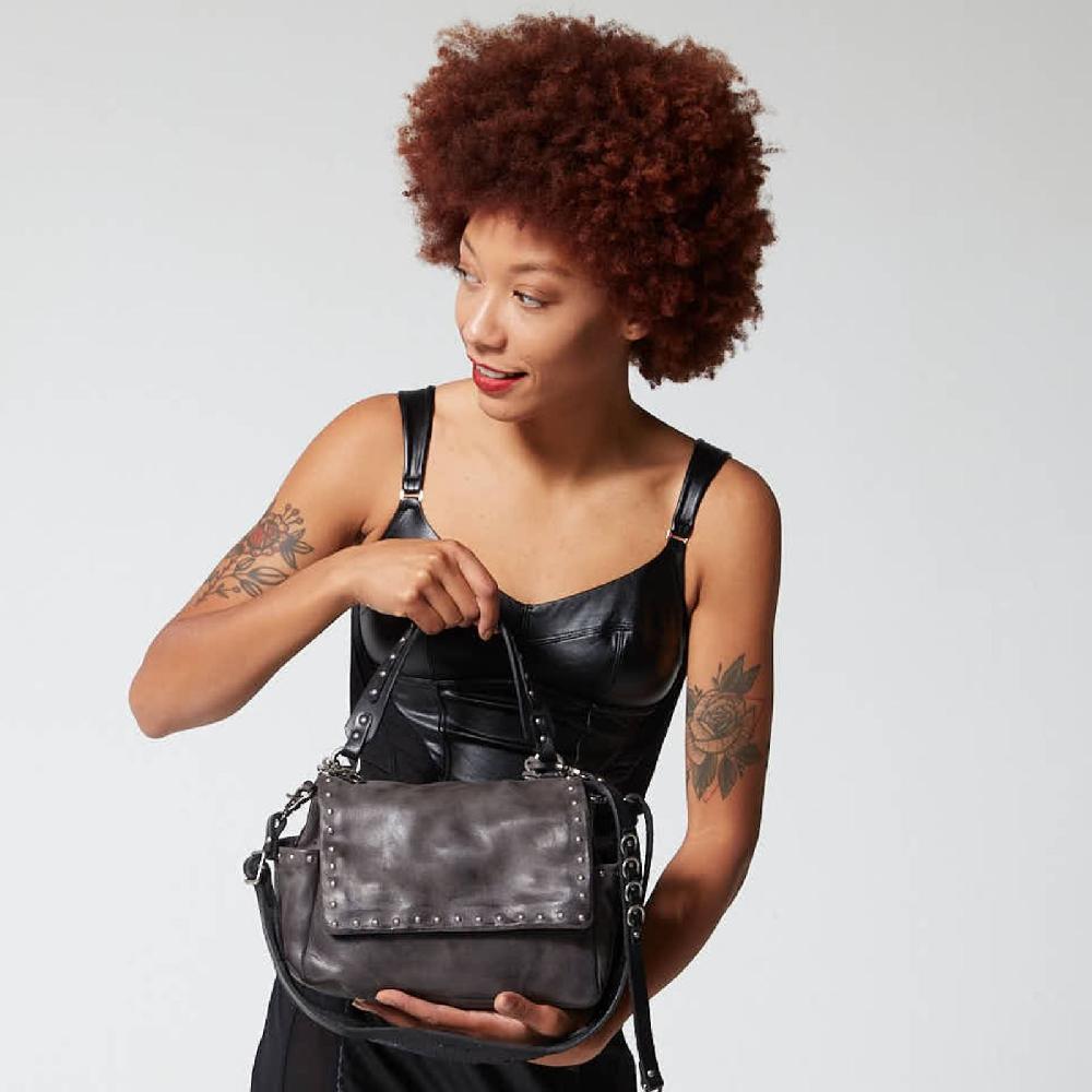 A.S.98 BORSA GILES Fornitura limitata
