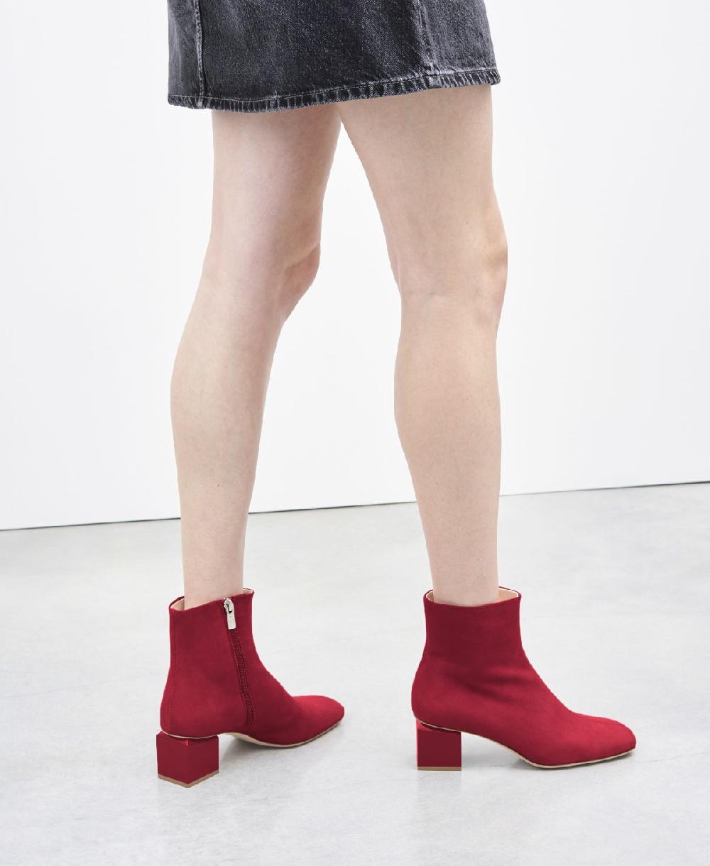 Agl Stivaletto in velour con tacco cubico Rosso Angie Pure Novità
