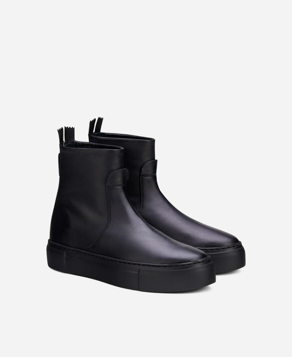 Agl Stivaletto sneaker in pelle Nero MEGHAN BOOTIE Sconto