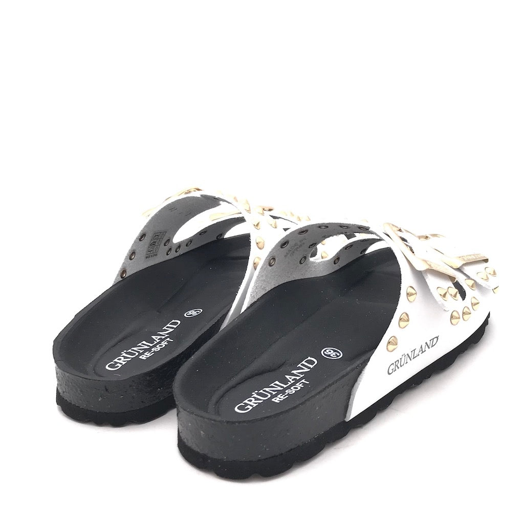 Zulian Calzature Ciabatta Sara doppia fibbia bianca borchie In Linea