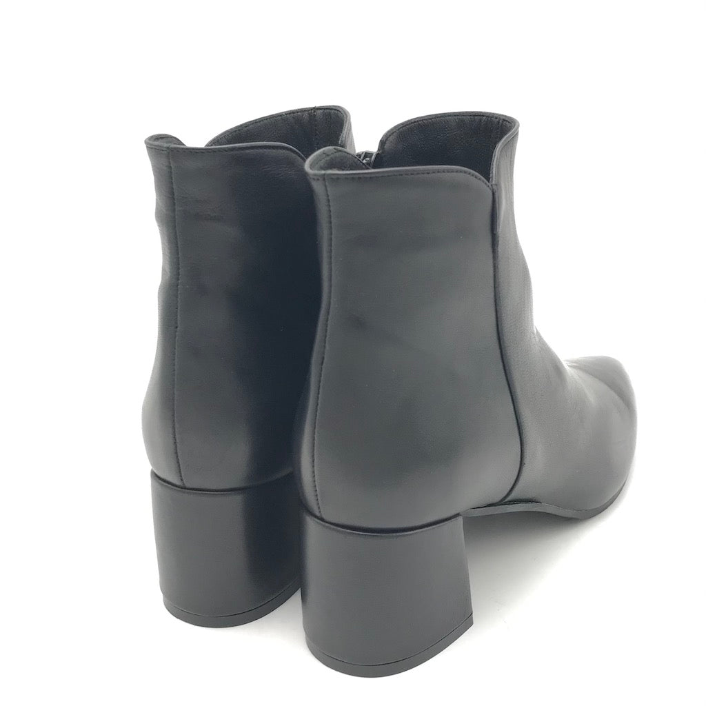 Zulian Calzature Tronchetto nappa nera Nuovo