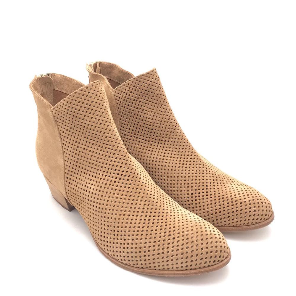 Zulian Calzature Tronchetto forato in crosta beige Offerta