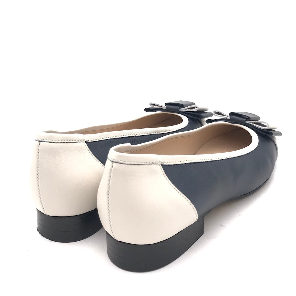 Zulian Calzature Ballerina in pelle blu-panna 2025