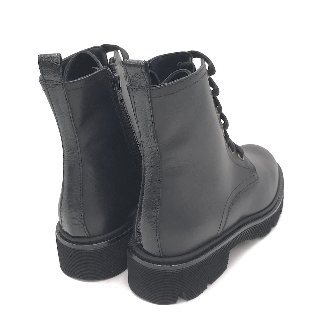 Zulian Calzature Anfibio in vitello nero Ultimo giorno
