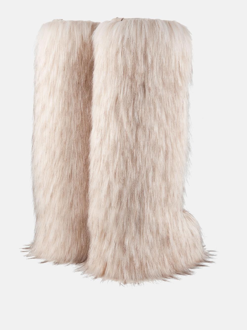 Moon Boot Icon Yeti High Faux-Fur Bianco Moon Boot + Jacquemus Sostegno trimestrale